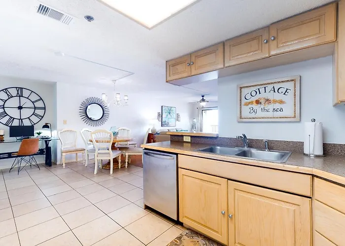 Beach Palms 108
